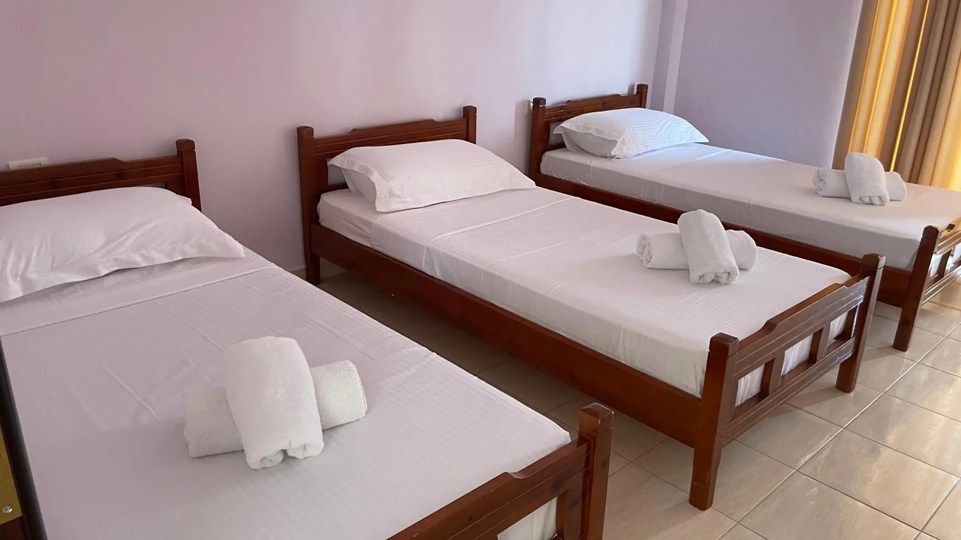 Cosmos Apartments Sarande